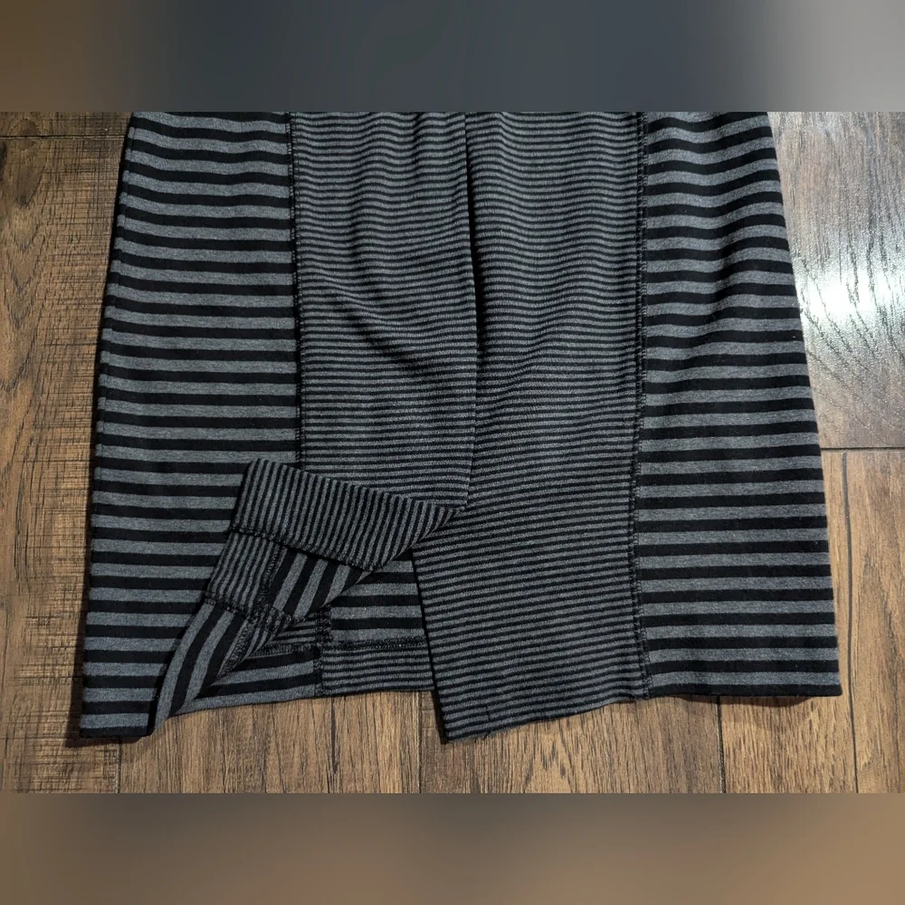 Calvin Klein Womens Size 6 Black & Gray Dual Striped Sheath Dress Cap Sleeves - Picture 13 of 15